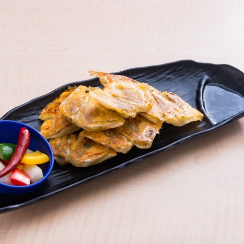 Hitokuchi Gyoza (10 baked pieces)